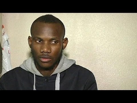 فرنسا تمنح الجنسية لمنقذ رهائن المتجر اليهودي