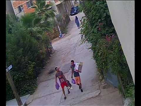 بالفيديو أول أيام رمضان المبارك يبدأ بالسطو في أحد أحياء مدينة فاس