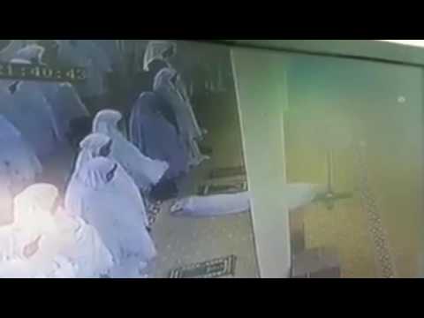 هكذا توفيت امرأة وهي تصلي صلاة التراويح