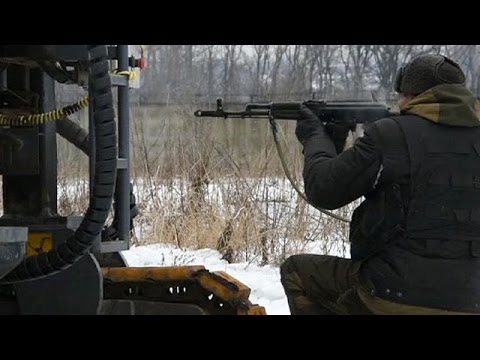 معارك طاحنة في مطار دونيتسك شرق أوكرانيا