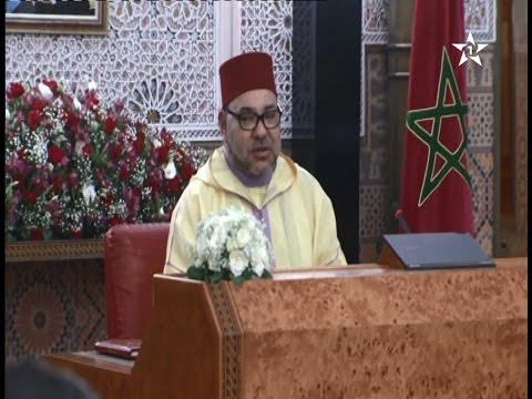 شاهد الملك محمد السادس يرأس مجلسا وزاريا في القصر الملكي في الدار البيضاء