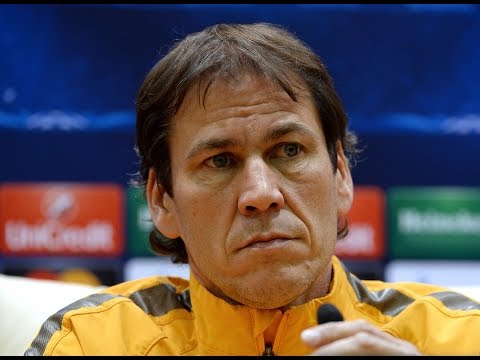 مدرب روما يعلن تدعيم هجوم الذئاب بـ