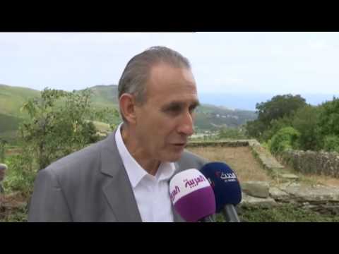 بالفيديو  لباس البحر البوركيني يوتر الأجواء في جزيرة كورسيكا الفرنسية