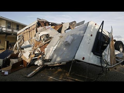 شاهد الإعصار هرمين تسبب بدمار كبير في فلوريدا