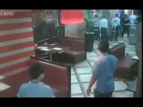 خناقة موت بين رجل وزوجته داخل مطعم في الاسكندرية