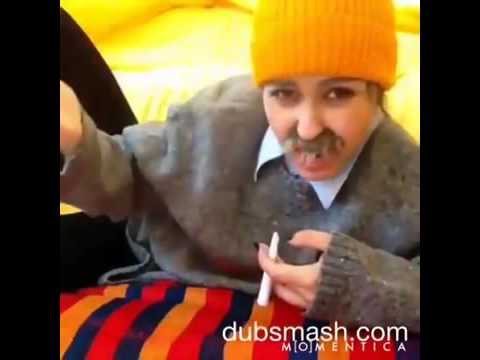 شاهد مغربية جميلة تقلد الأصوات ببراعة