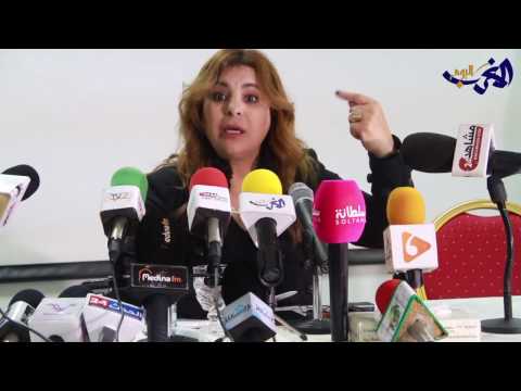 الفنانة سعيدة فكري تدافع عن مجانية التعليم