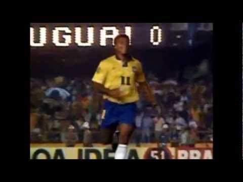 بالفيديو روماريو دي سوزا فاريا أعظم من ارتدى القميص رقم 11