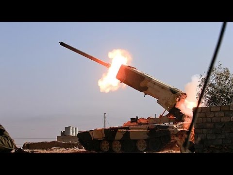 شاهد القوات العراقية تستعيد مطار الموصل من أيدي داعش