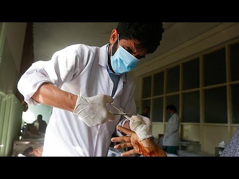 شاهد ارتفاع عدد قتلى الهجوم على المستشفى العسكري في كابول