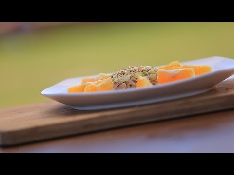 تعرفي على طريقة إعداد سلطة تونة بالبرتقال والزعتر