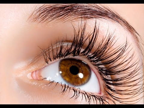 شاهد وصفة لتكثيف الرموش والحفاظ عليها