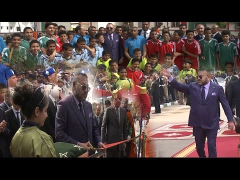 شاهد الملك محمد السادس يعطي إشارة انطلاق مشروع جديد