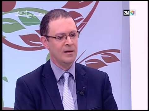 بالفيديو تفاصيل وطرق علاج إعوجاج العمود الفقري