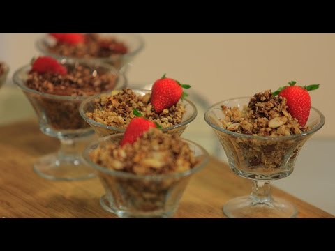 طريقة إعداد غرانولا بالفراولة والشيكولاتة