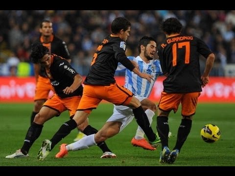 شاهد نجم ريال مدريد يحتفل بعيد ميلاده الـ25