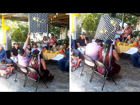 صندوق البالونات يضع زوجين في موقف محرج