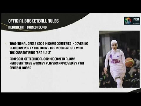 شاهد فيبا يُلغي المادة التي كانت تحظر ارتداء الحجاب