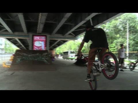 شاهد دراجات بي ام اكس هواية جديدة