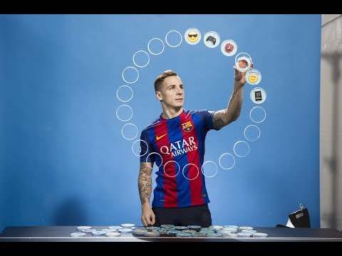 شاهد لوكاس دينييه يصف زملائه في فريق برشلونة بـالإيموشن