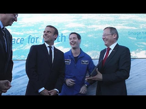 ابتكارات وطموحات لغزو الفضاء في معرض باريس للطيران