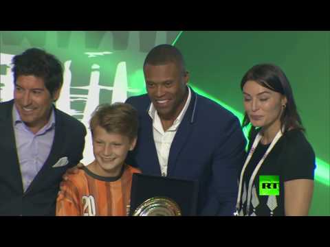 شاهد مهرجان كرة القدم من أجل الصداقة لترويج القيم السامية بين الشعوب