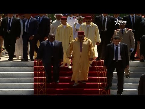 شاهد لحظة وصول الملك محمد السادس إلى قصر مرشان في طنجة