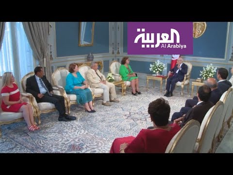 السبسي يدعو إلى المساواة بين الرجل والمرأة في الميراث