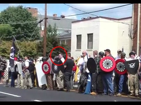 كشف هوية المشتبه به في حادث الدهس في فرجينيا