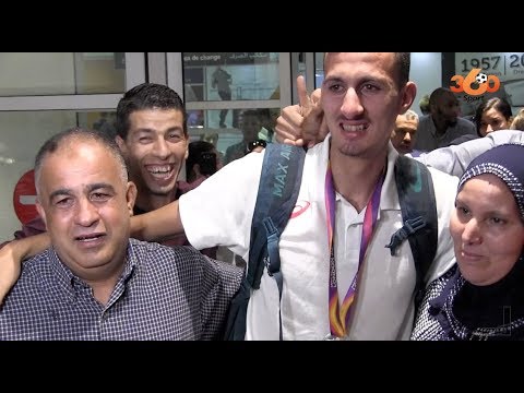 شاهد وصول المغاربة وبكاء سفيان البقالي في بطولة ألعاب القوى