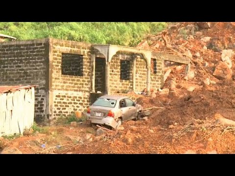 شاهد 400 قتيل حصيلة أخيرة لمأساة فيضانات سيراليون