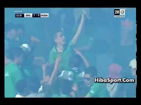 كركاج جمهور الدفاع يغطي الملعب