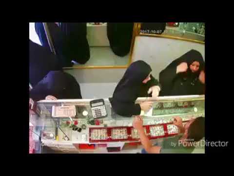 عصابة نسائية تسرق محل ذهب في بغداد