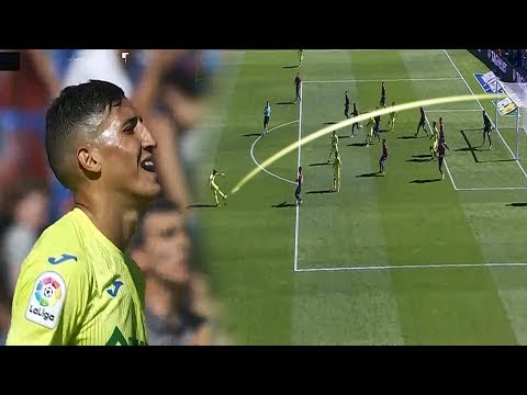 هدف فيصل فجر العالمي على الطائر في مرمى ليفانتي