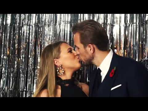 لقطات مثيرة لنجوم كرة القدم