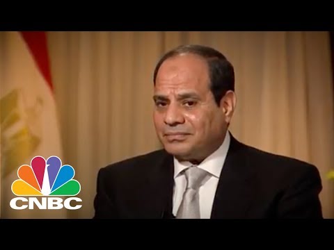 شاهد الرئيس عبد الفتاح السيسي يؤكد أنه يخضع لإرادة الشعب المصري