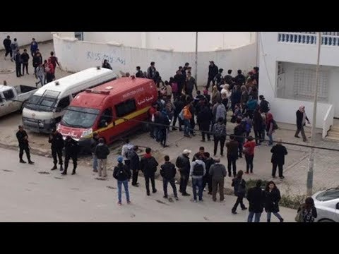 شاهد تلميذة في الإعدادي تلجأ إلى الانتحار في الناظور