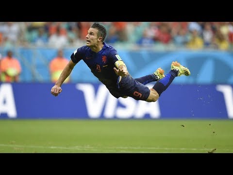 شاهد أفضل 30 لاعبًا في العالم اشتهروا بالأهداف الرأسية