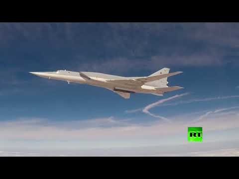 شاهد قاذفات استراتيجية تقصف مواقع داعش شمال شرقي سورية