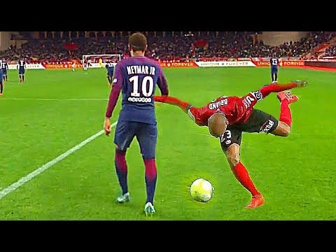 شاهد أفضل المهارات والمراوغات الغير متوقعة التي أذلت الخصوم 20172018