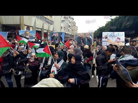 شاهد المغربيون ينادون بصوت واحد في الرباط يا شهيد ارتاح ارتاح سنواصل الكفاح