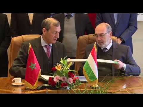 شاهد توقيع مذكرة تفاهم بين المغرب وهنغاريا