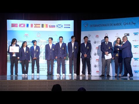 شاهد إعطاء انطلاقة منافسات الدوري الدولي المغربي للغولف للناشئين