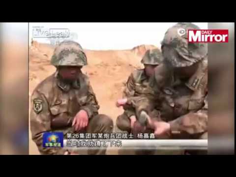جندي يفشل في إلقاء قنبلة بالفيديو