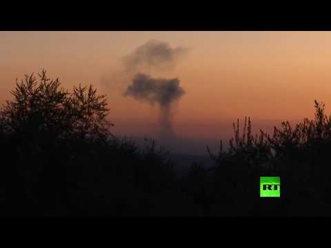 شاهد القوات التركية تقصف مواقع الأكراد في عفرين