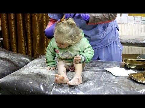 شاهد خبراء جرائم الحرب يحققون في استخدام غاز الكلور في سورية