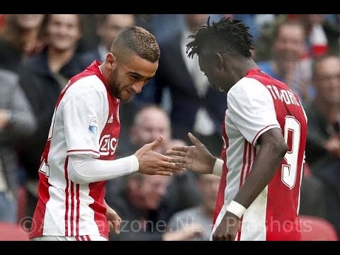 شاهد  أداء مميّز للاعب المغربي حكيم زياش