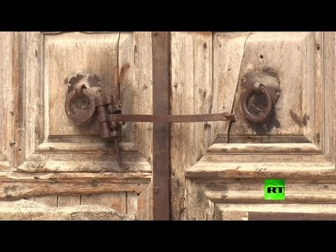 كنيسة القيامة تغلق أبوابها لأول مرة منذ مئات السنين