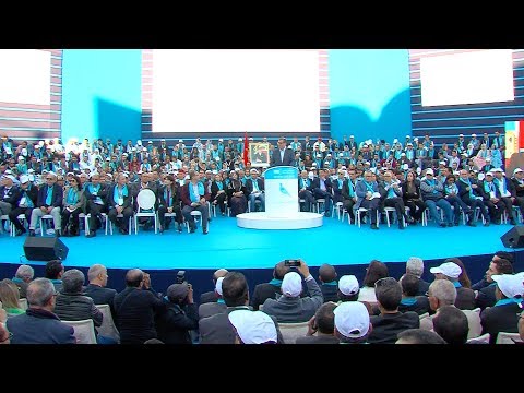 شاهد عزيز أخنوش يقدّم العرض السياسي لحزب التجمع الوطني للأحرار