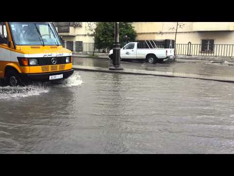 فيديو فاس تتحول إلى مدينة عائمة بعد فيضان حي لابيطا